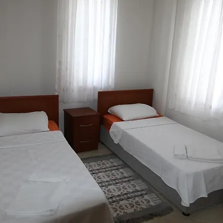 ヴィラ Dalyan Villa ダルヤン