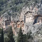 ヴィラ Dalyan Villa ダルヤン